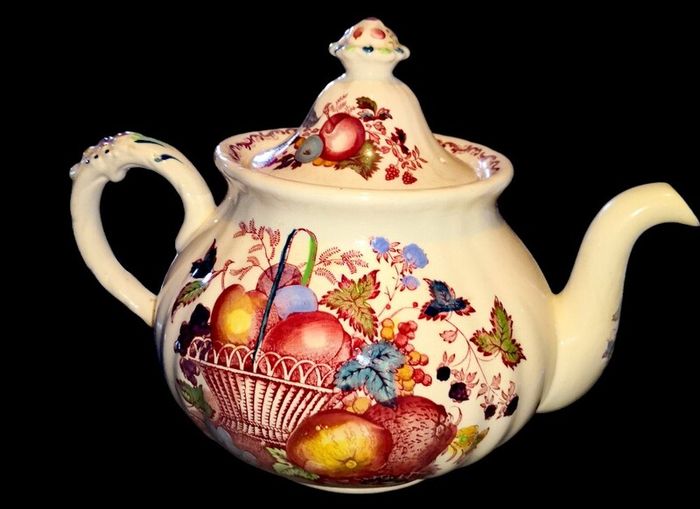 Mason's Fruit basket teapot
