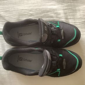 SALOMAN Ladies Sports shoes size 38 U.K 5.