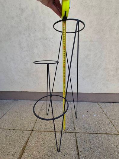 Plant stand