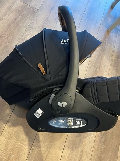Joie iLevel infant car seat and Joie Encore Base