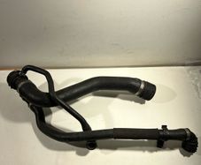 Bmw E60 E61 Lci 520d  N47 Coolant Pipe Hose 7799747 7525641 7503386 A3l2b72g