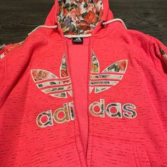 Adidas original tracksuit size small