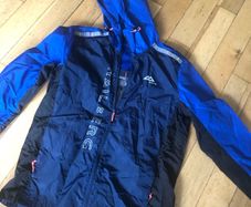 Trailberg wind breaker