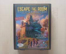 Escape the Room: Mystery at the Stargazer's Manor Family Party Board Game BRAND NEW