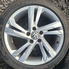 17" Genuine Vw Valencia Alloys with tyres