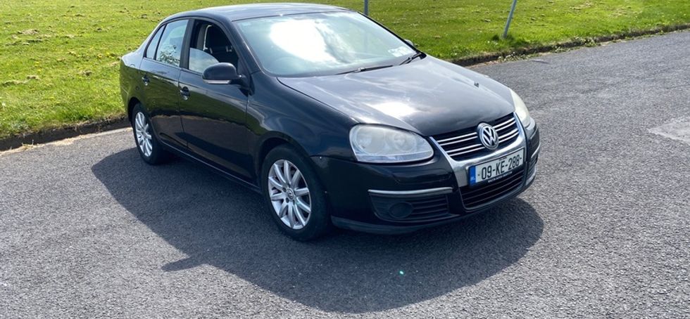 2009 Volkswagen Jetta nct 01/27