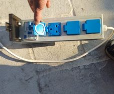 mains power unit for camping
