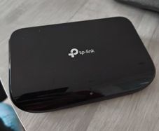 TP Link 5 port network switch