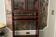 Bookcase / display storage