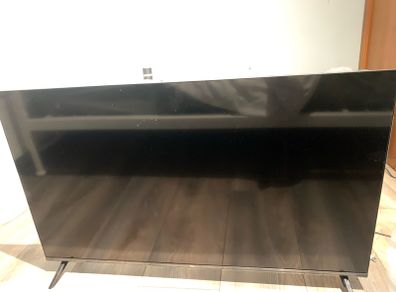 Tv 40inch Tlc ( 4 months old)