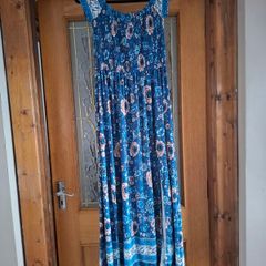 Stella Morgan dress size 12