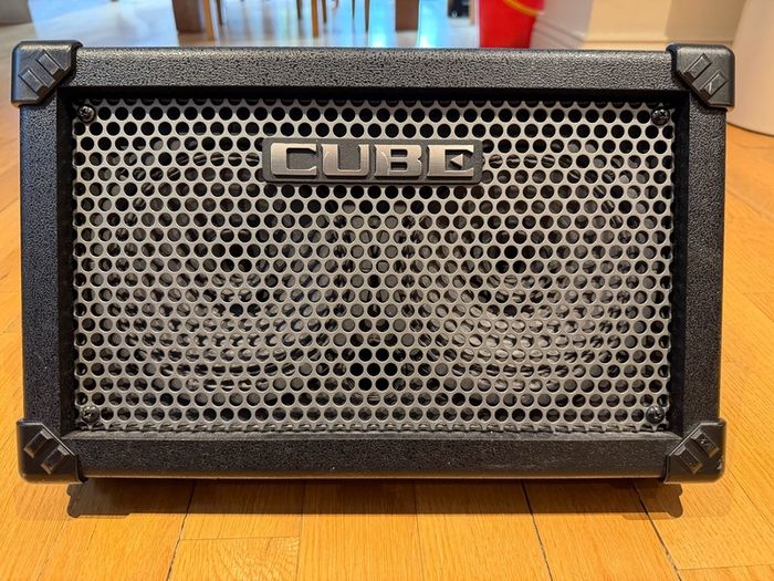 Cube Street and mic speaker
