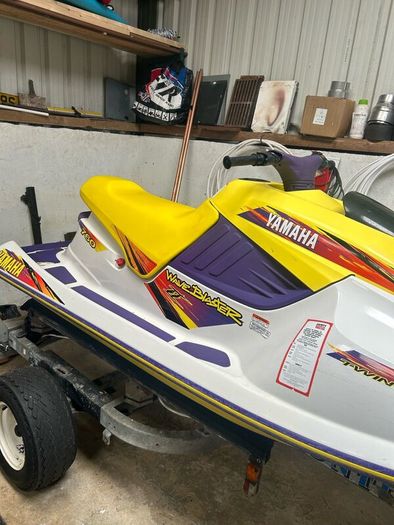 Jet ski