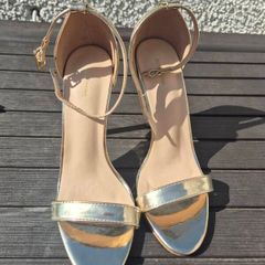 plt gold heels