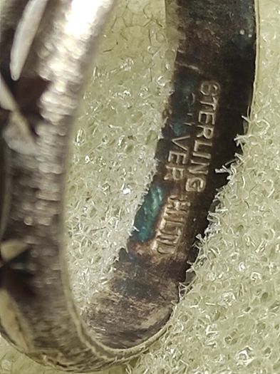 Vintage sterling silver band ring