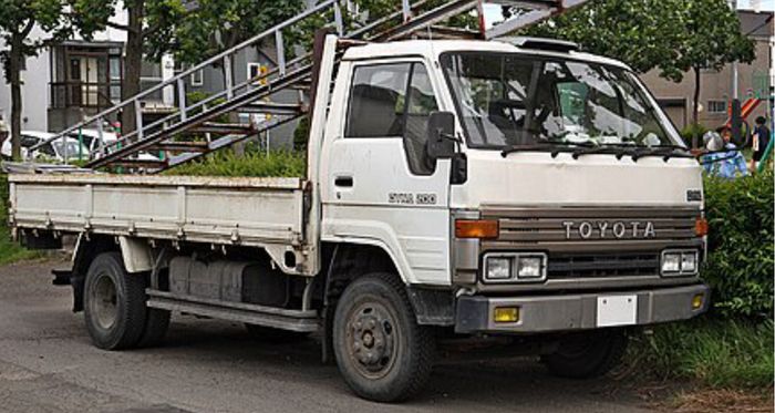 1989 Toyota Dyna parts