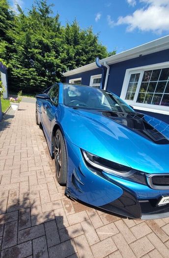 Rare Protonic blue I8 Future Classic