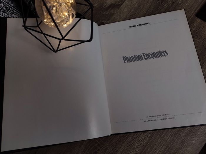 Mysteries of the Unknown ! Phantom Encounters ! Hardcover ! 1988 ! by Time-Life Books !
