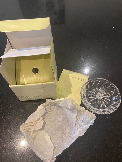 Galway crystal ring minder