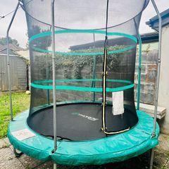 8ft trampoline