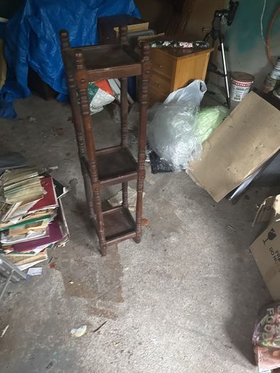 Plant stand