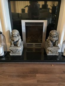 Foo Dogs
