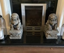 Foo Dogs