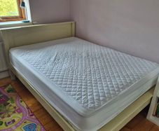 Double bed (4ft6)