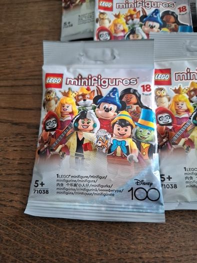 lego Disney series 2 minifigures near complete set (17 of 18)