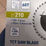 saw blade Image 2
