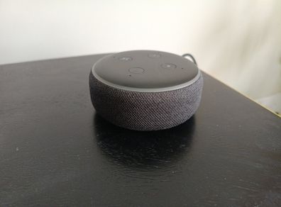 Amazon Alexa Echo Dot (3rd Generation).