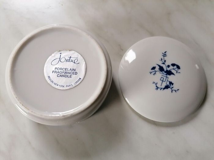Porcelain Fragranced Candle