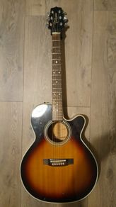 Takamine Japanese Acoustic Electric Guitar including Original Hard Case