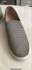 shoes Steve Madden size 40 grey weave slip on flat shoes