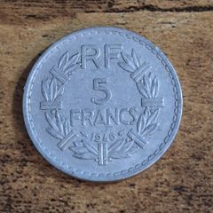 France 1946, 5 Francs Coin - free standard postage
