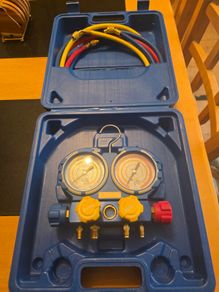 Refrigeration gauges