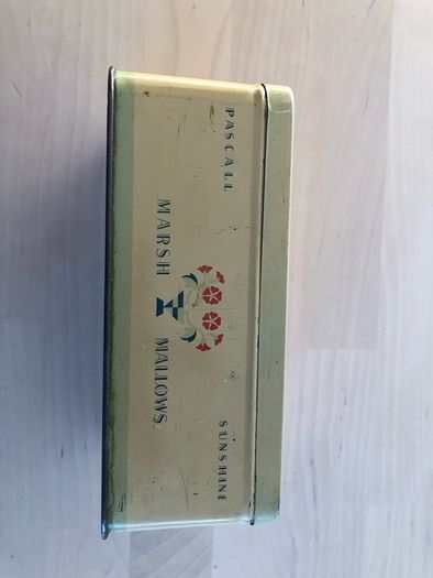 Vintage Marsh Mallows tin