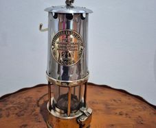 Authentic Vintage 1957 British Miners Flame Safety Lamp Protector Lamp Co Type 6