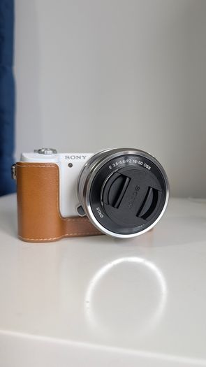 Sony A5100 Mirrorless Camera Body only Low shutter count