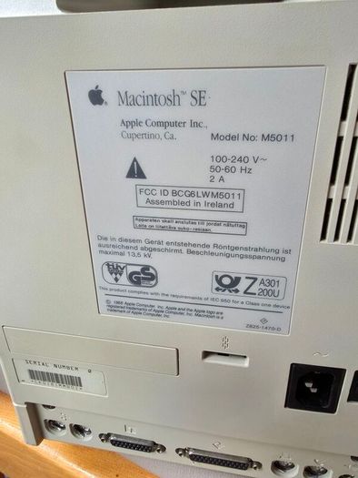 Macintosh SE   FDHD M5011