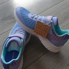 New trainers skechers