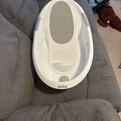 nuby baby bath