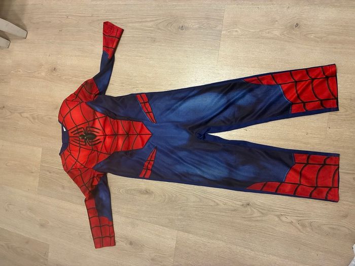 Fancy dress - Halloween costume - Spiderman aged 5-6