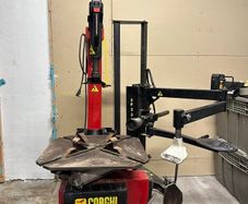 Corghi A224 tyre machine