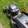 Honda petrol selfpropelled lawnmower Image 9