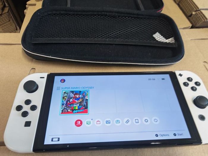 Nintendo switch Oled 64gb