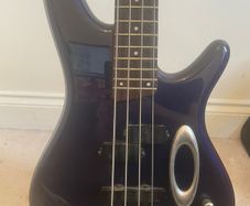 Ibanez bass Sr300dx