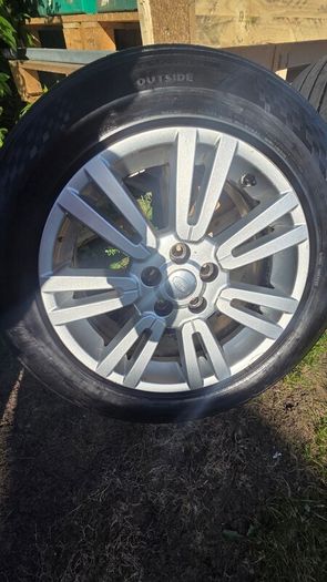Alloy wheels