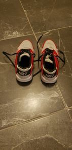 Boys Nike Runners. Size 3.5 (three & a half). Worn 5/6 times.