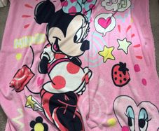 minnie mouse fleece blanket